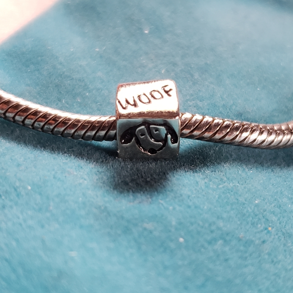 925 ibb THAI woof dog charm